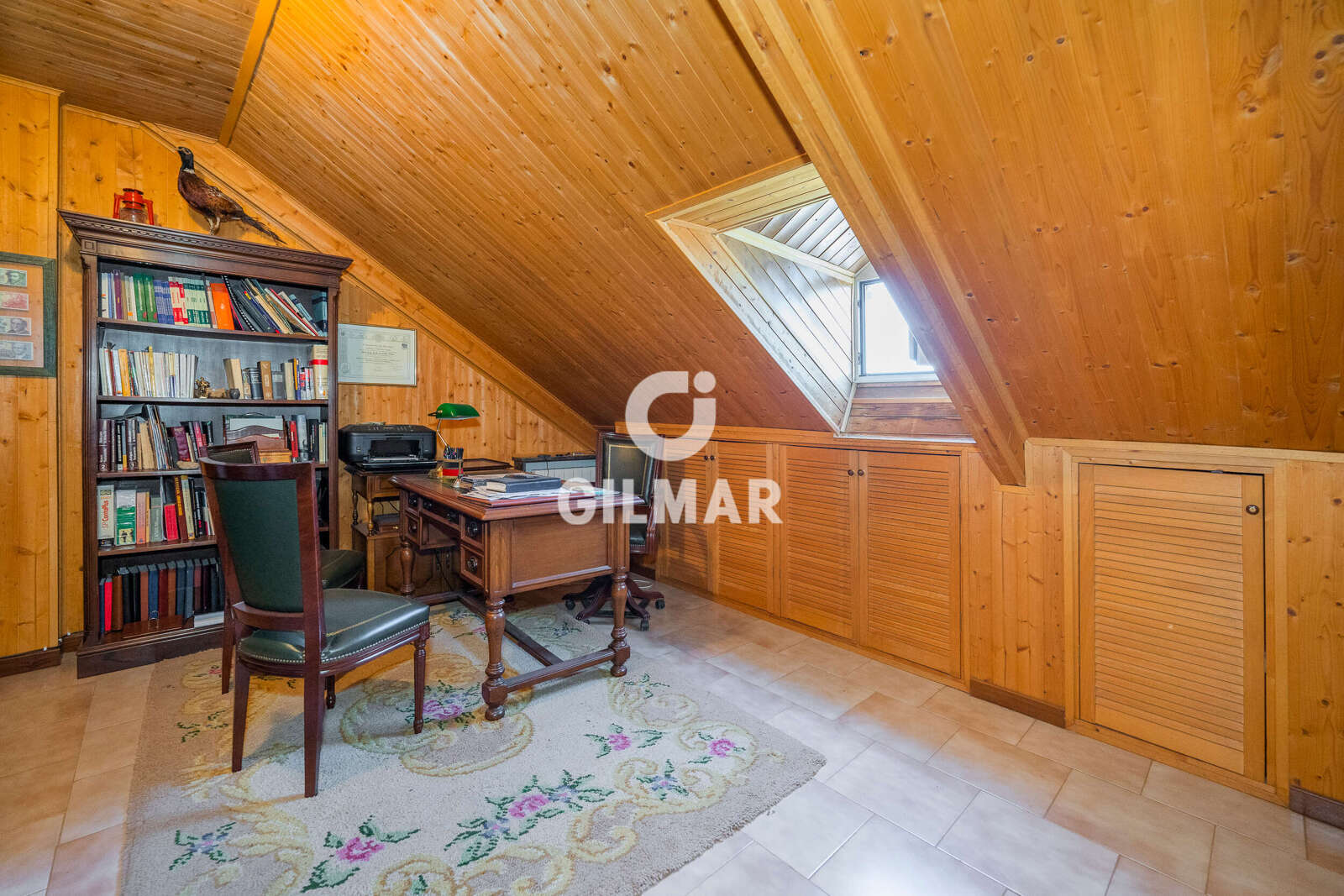 Property slider Gilmar