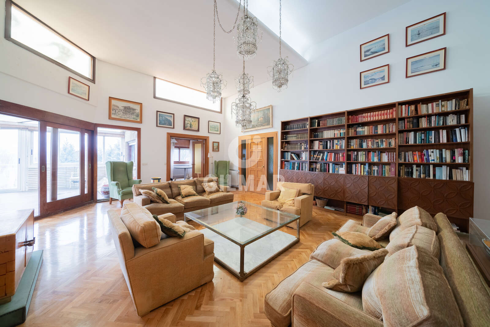 Property slider Gilmar
