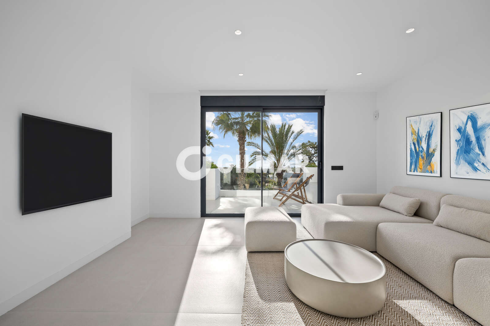 Property slider Gilmar