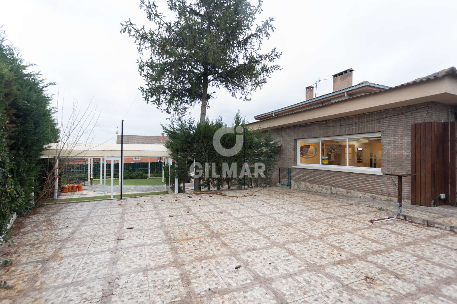 Property slider Gilmar