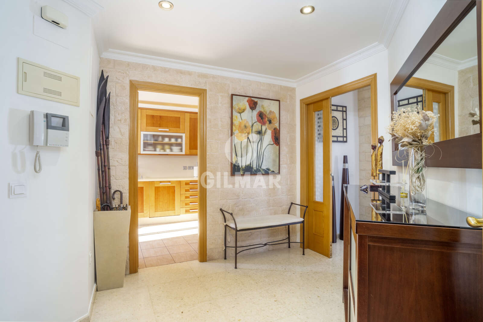 Property slider Gilmar