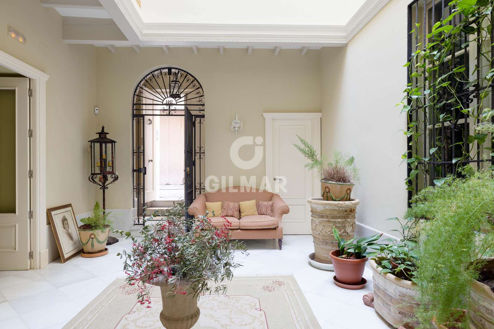 Property slider Gilmar