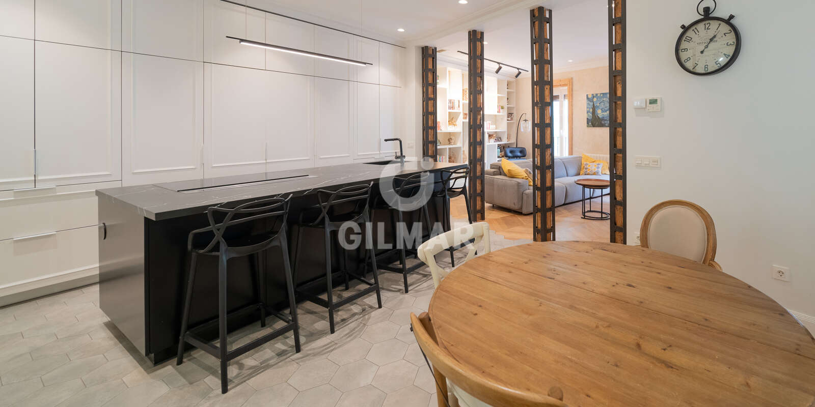 Property slider Gilmar