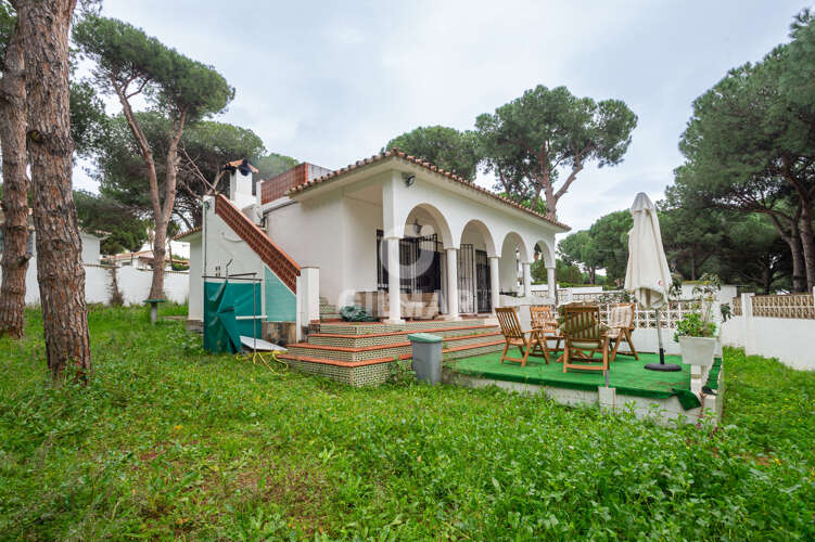 Chalet Independiente en venta en Marbella Este – Málaga | Gilmar