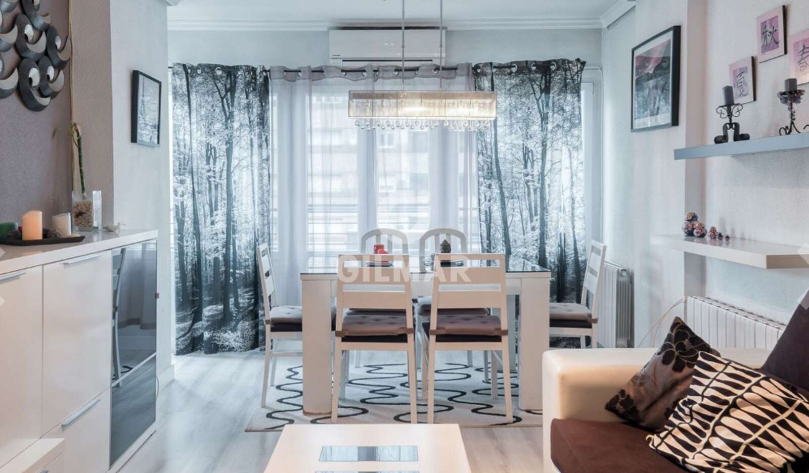 Property slider Gilmar