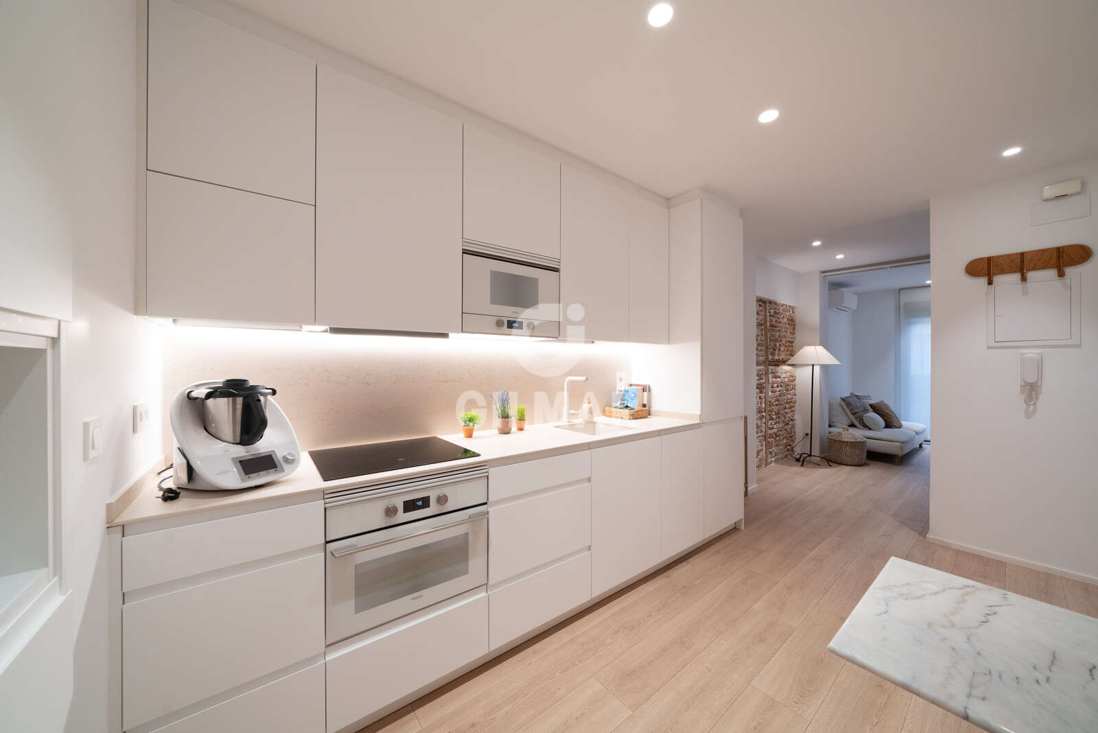 Property slider Gilmar