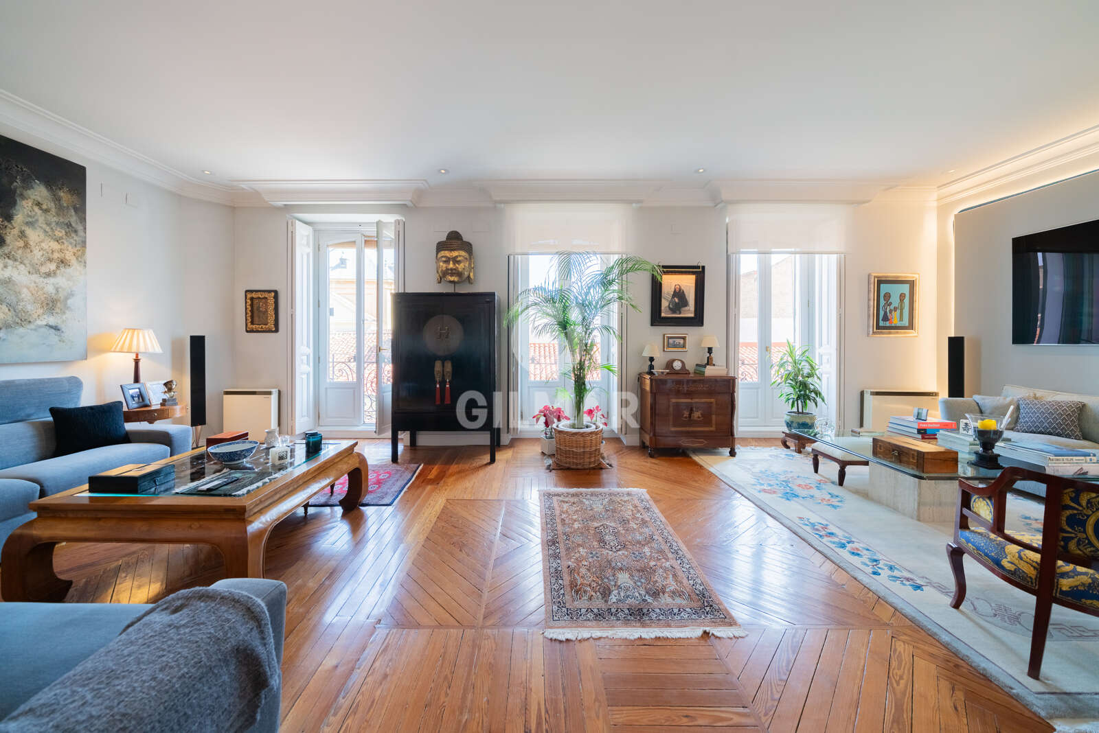 Property slider Gilmar