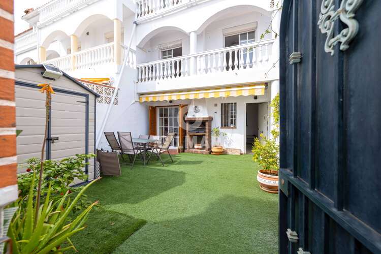 Chalet Adosado en venta en Benalmádena – Málaga | Gilmar Consulting