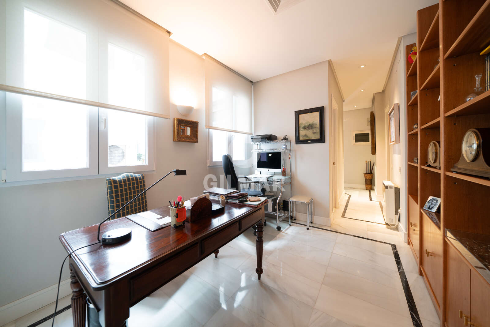 Property slider Gilmar