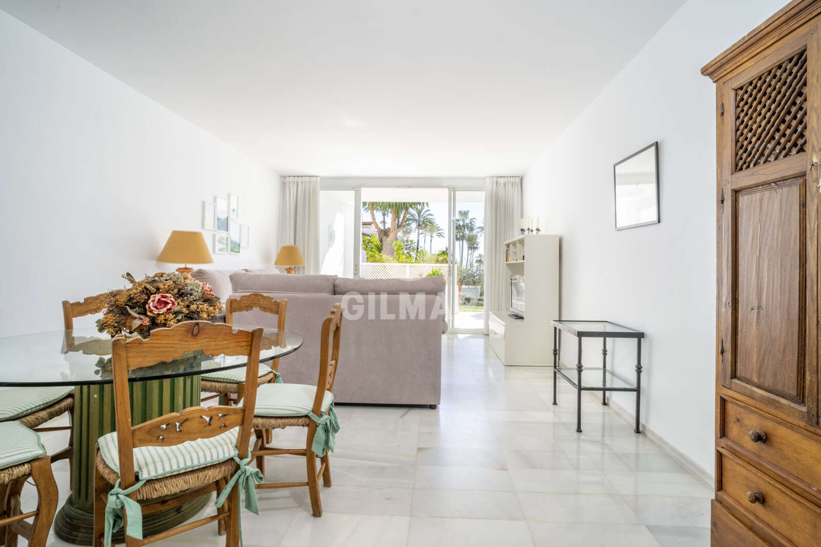 Property slider Gilmar