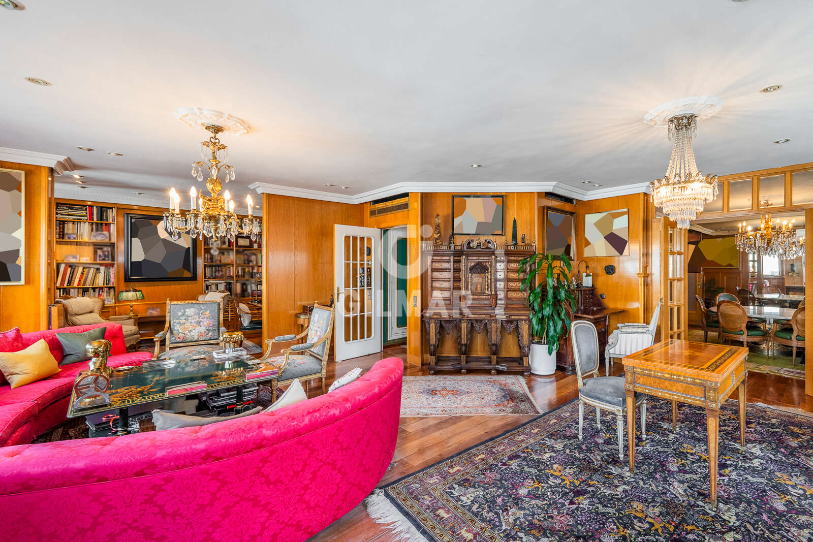 Property slider Gilmar