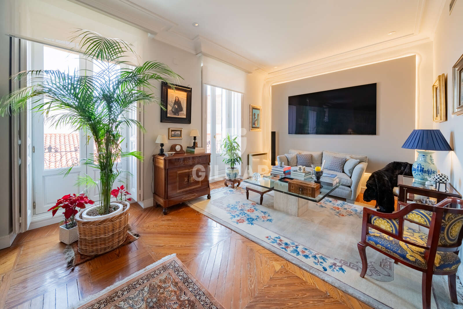 Property slider Gilmar