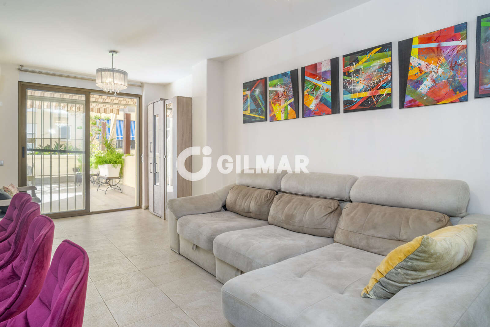 Property slider Gilmar