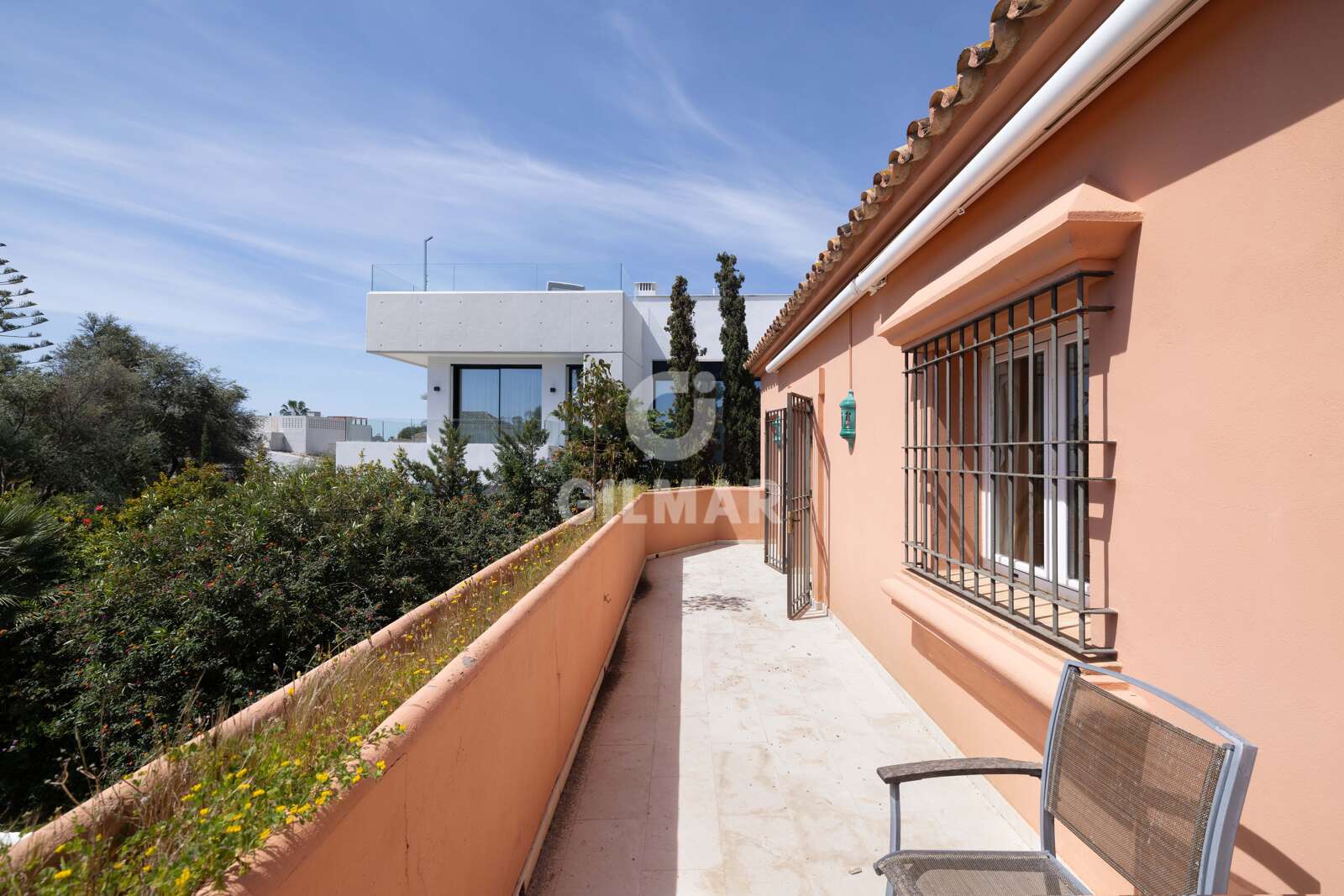 Property slider Gilmar