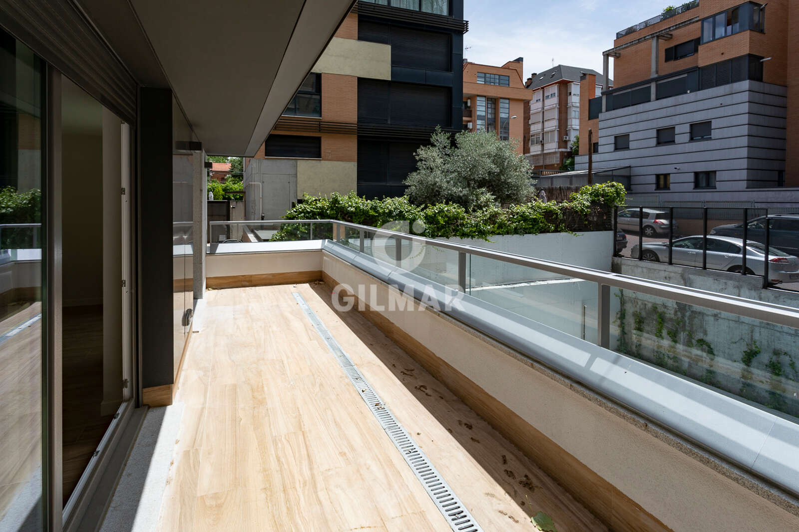 Property slider Gilmar