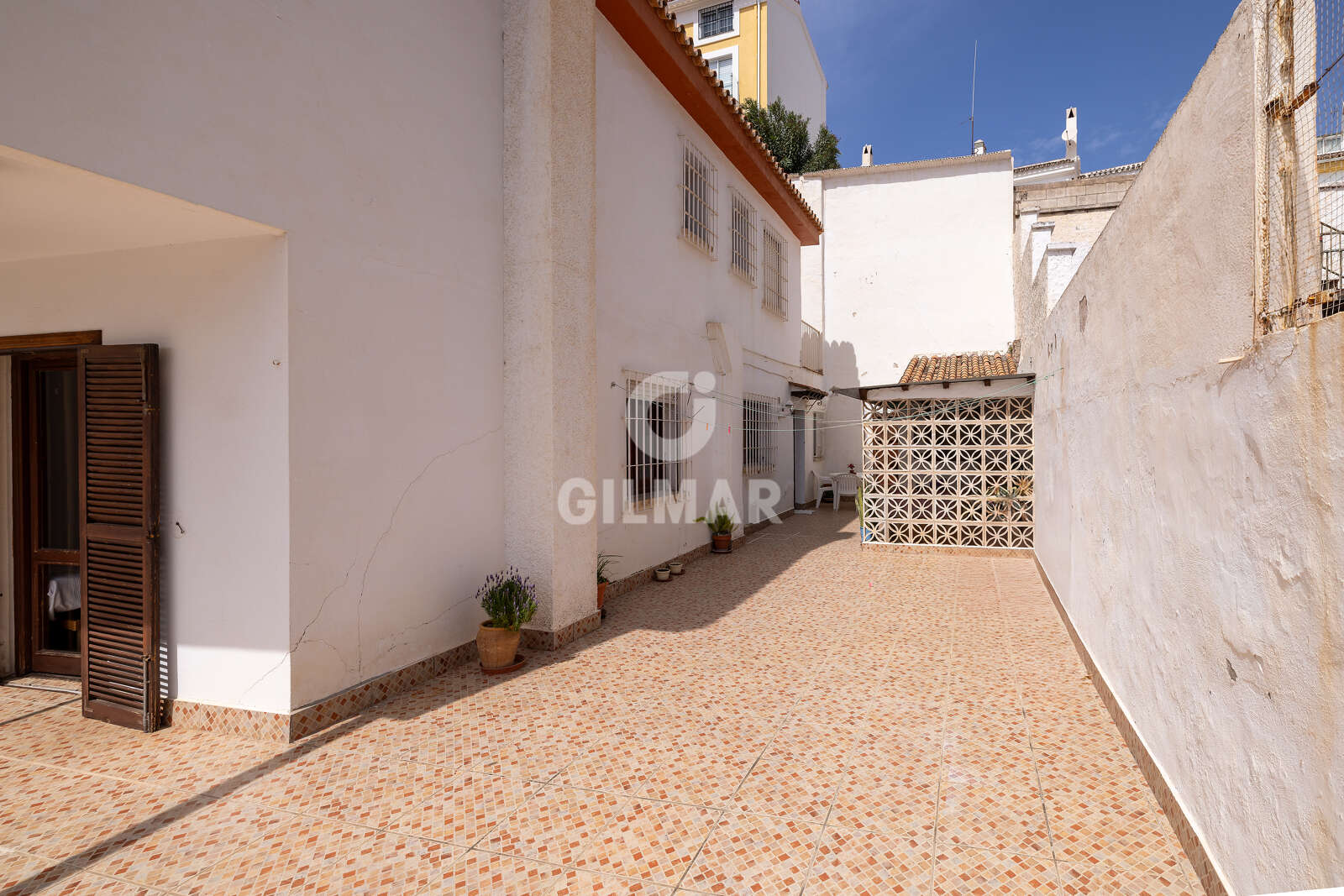 Property slider Gilmar
