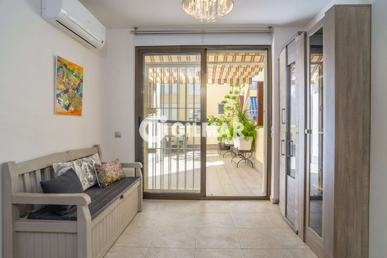 Property slider Gilmar
