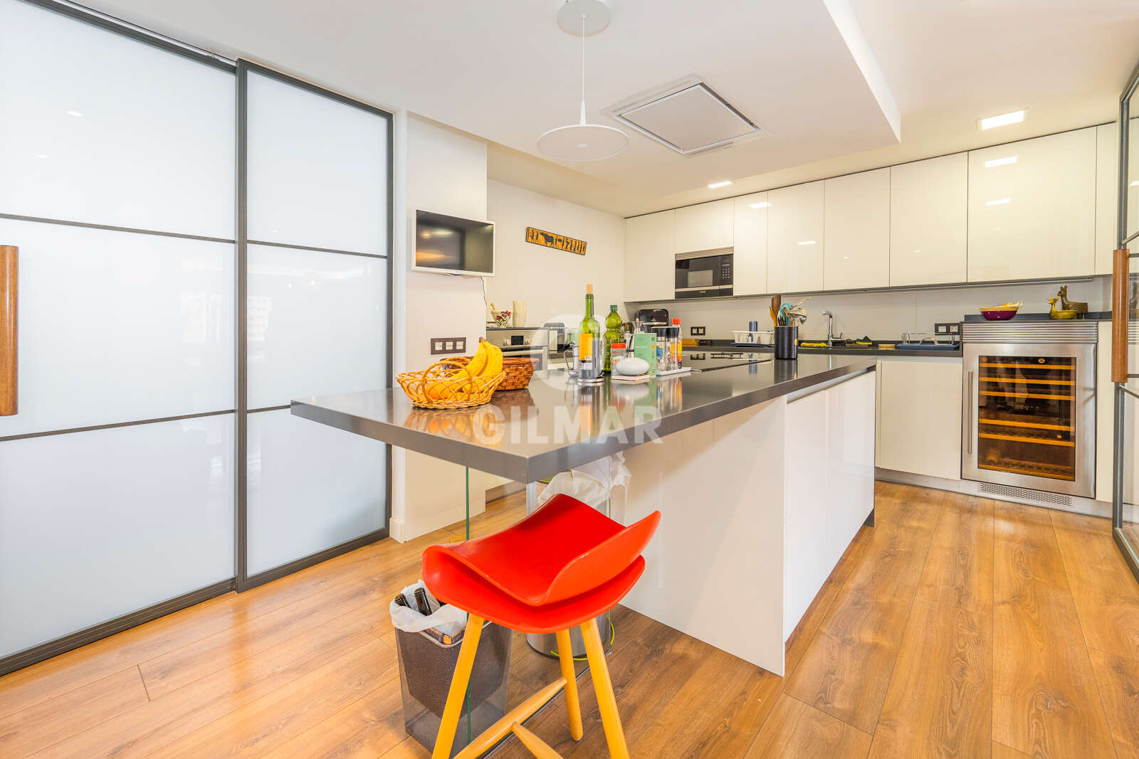 Property slider Gilmar