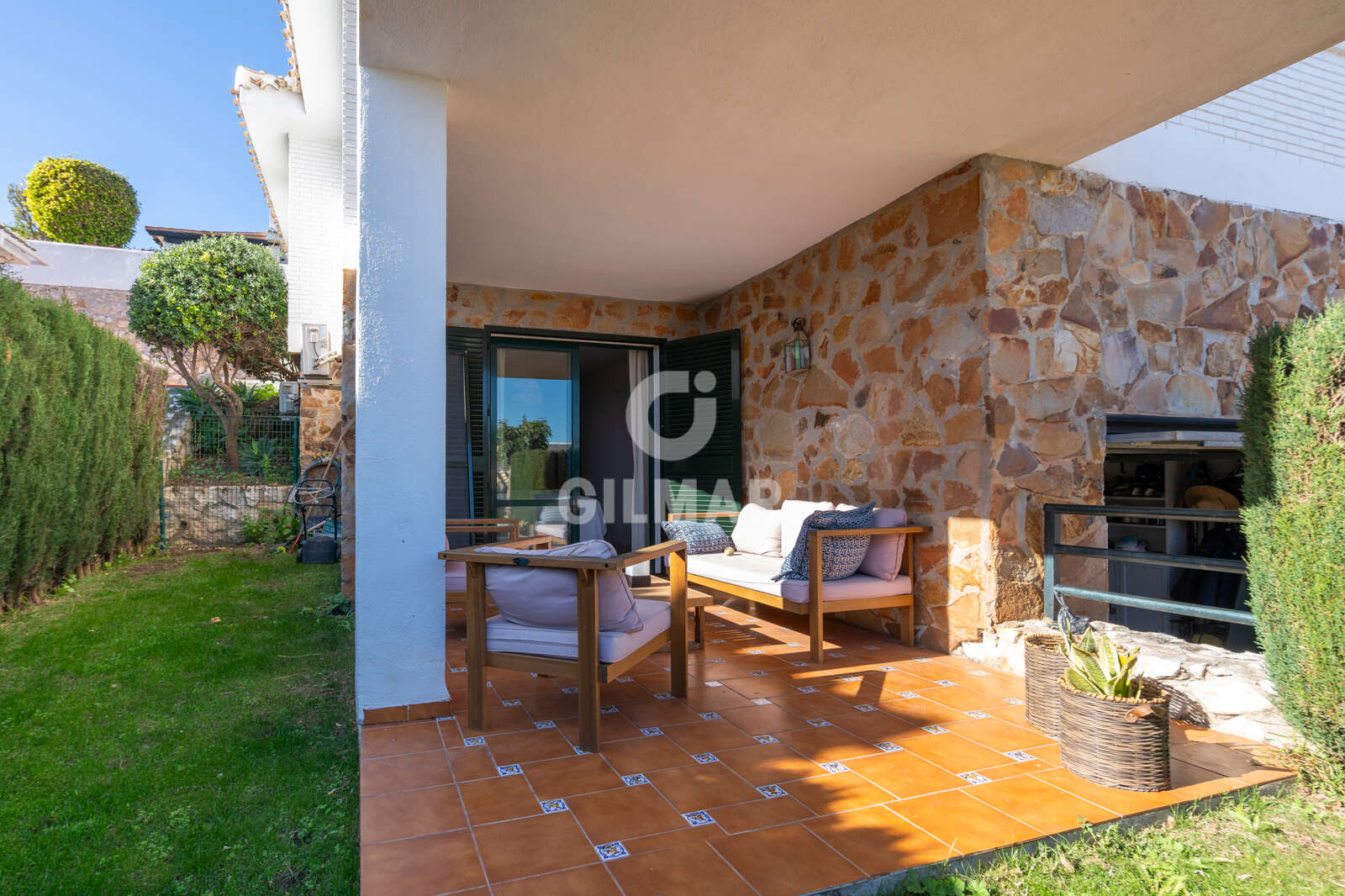 Property slider Gilmar