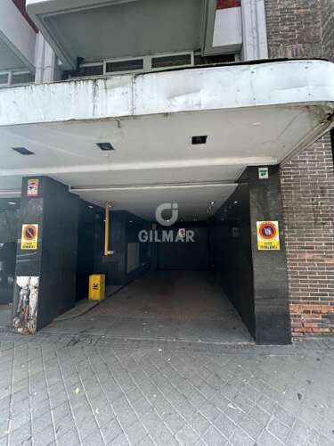 Garaje en venta en Cortes – Madrid | Gilmar Consulting Inmobiliario