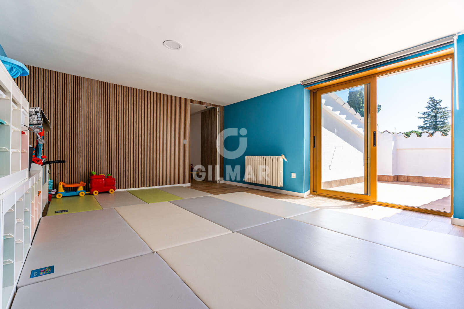 Property slider Gilmar