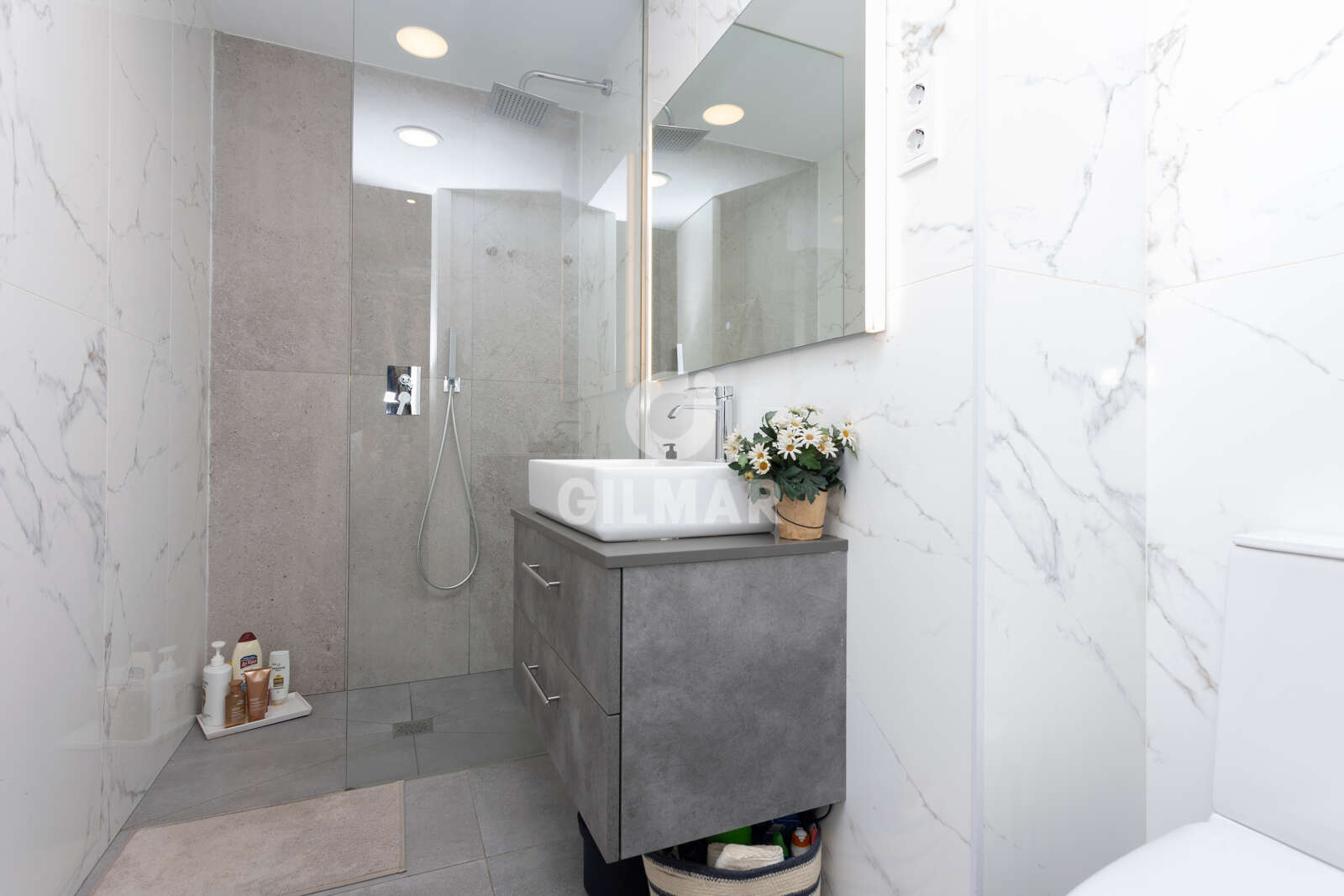Property slider Gilmar