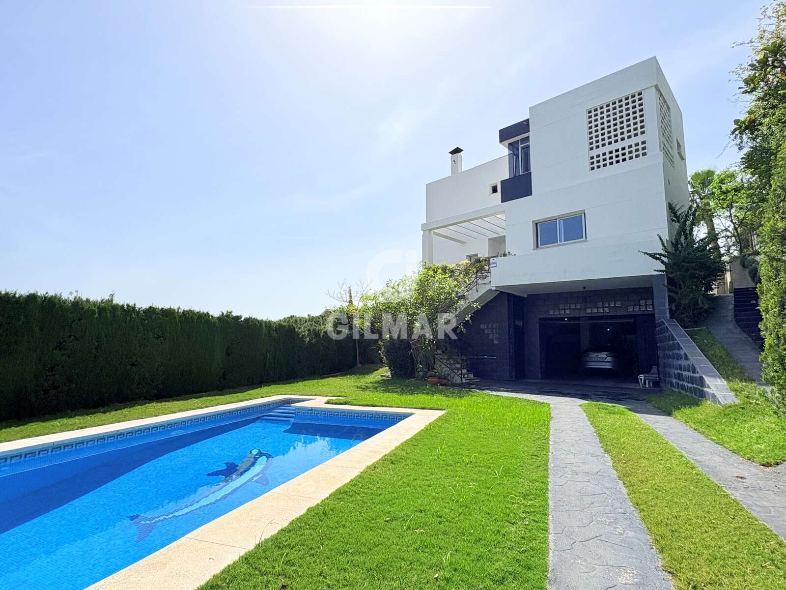 Property slider Gilmar