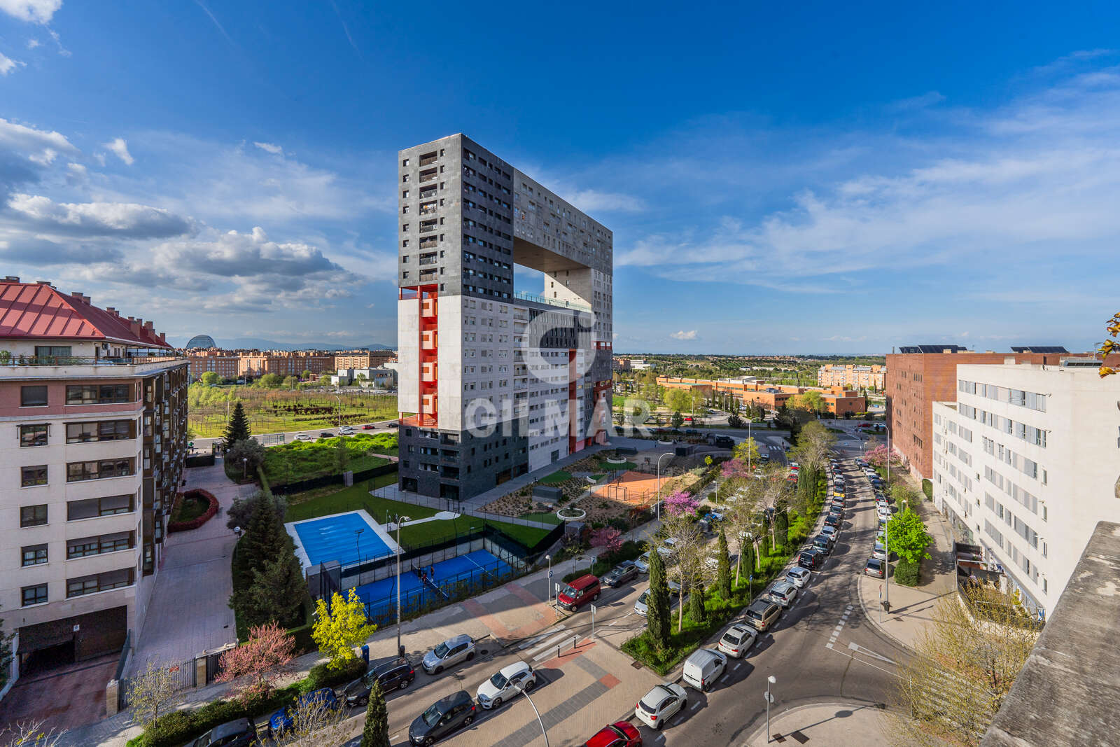 Property slider Gilmar