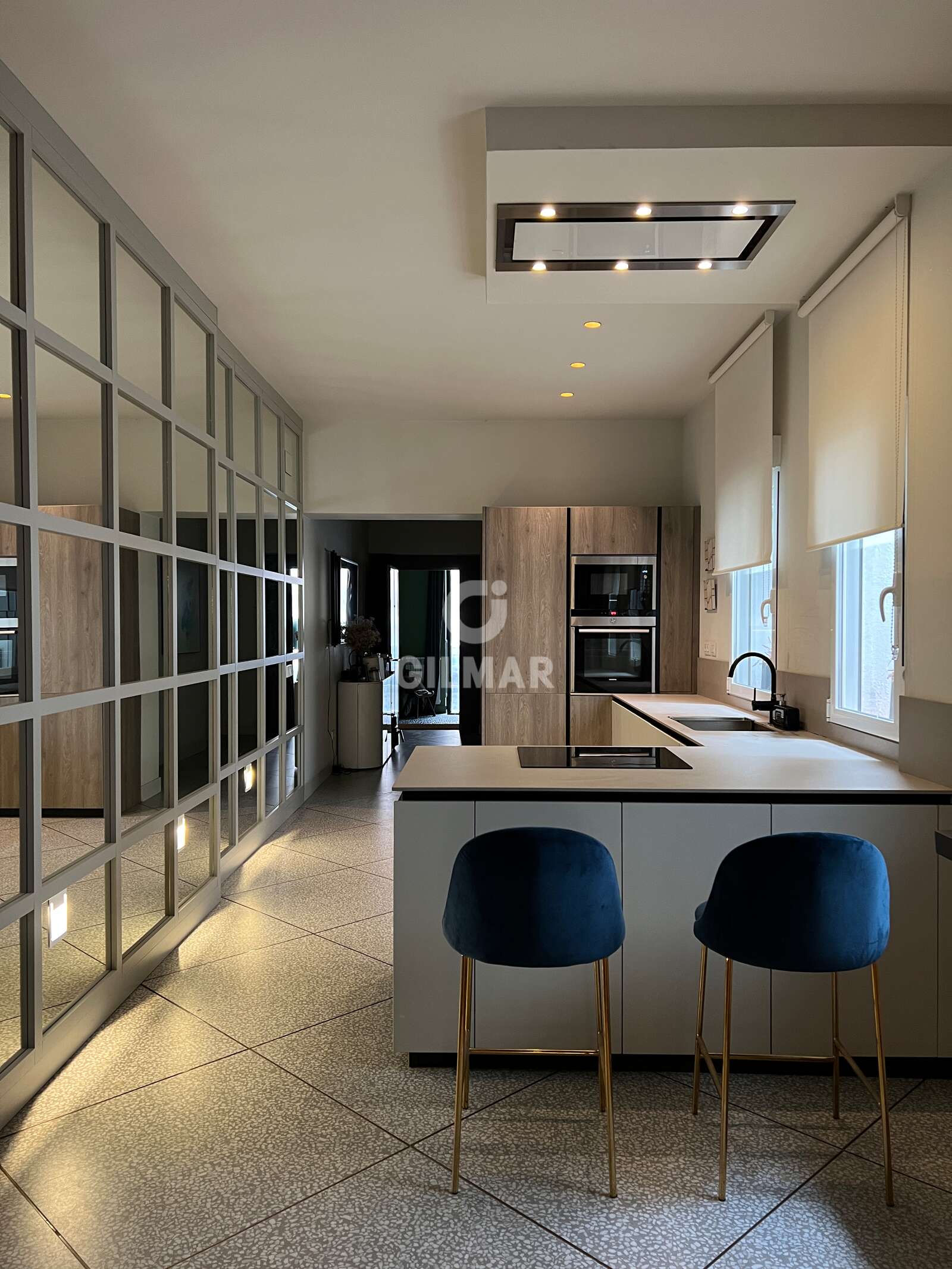 Property slider Gilmar