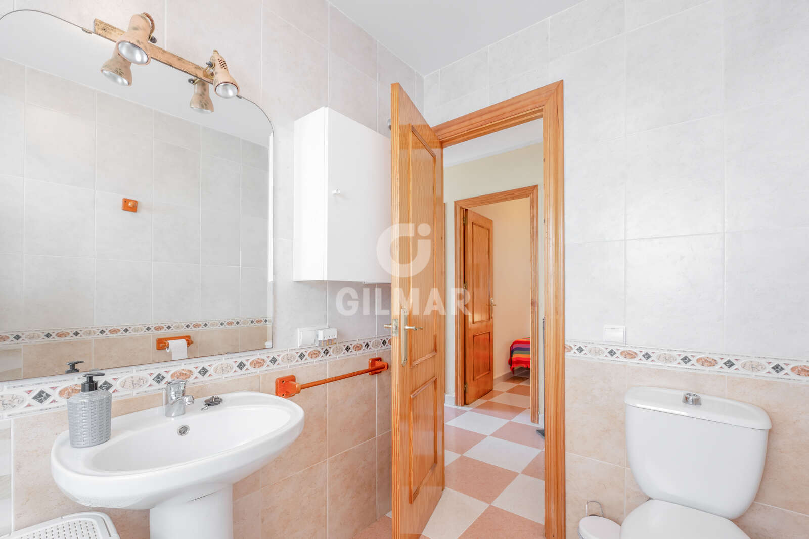 Property slider Gilmar