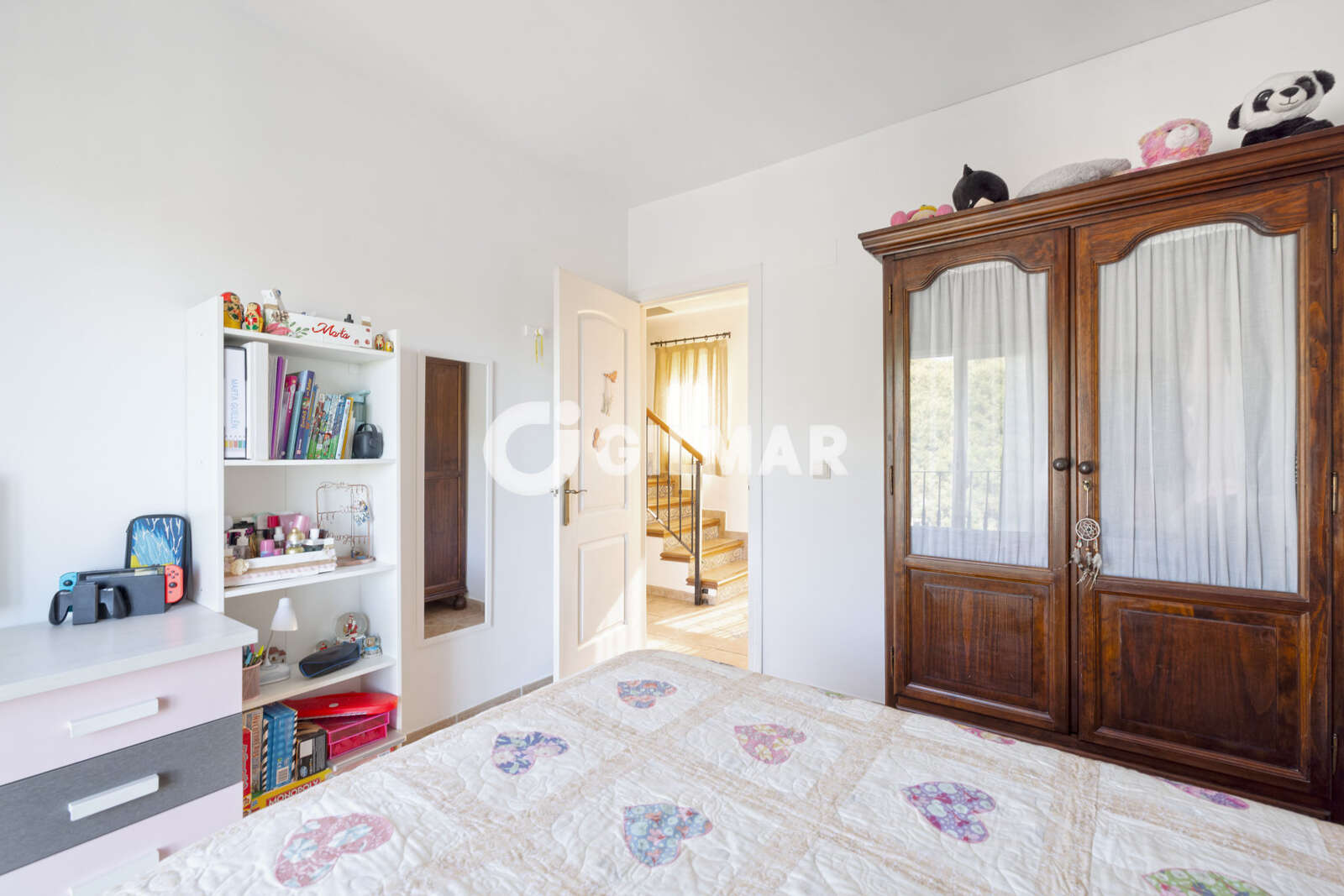 Property slider Gilmar