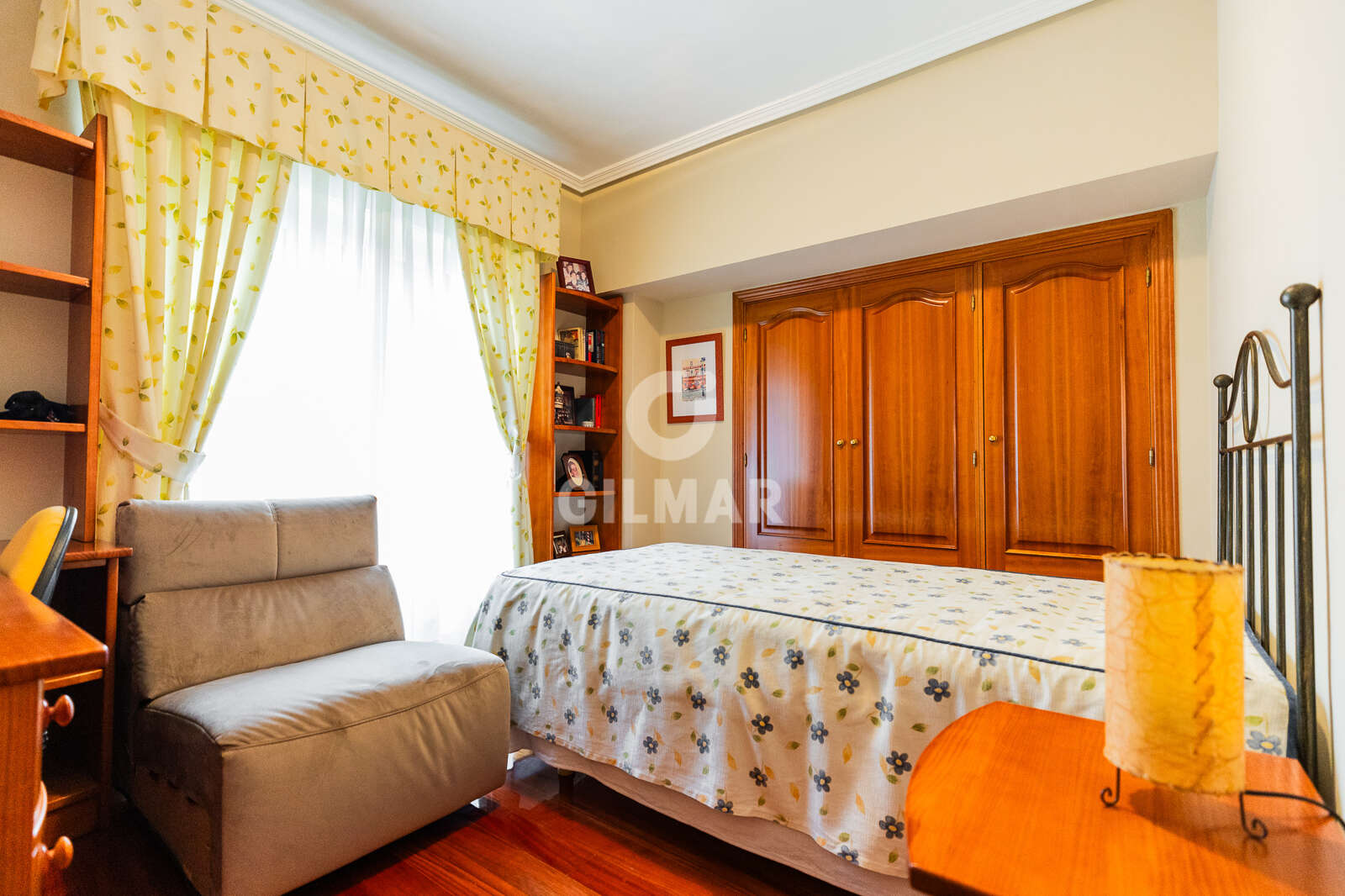 Property slider Gilmar
