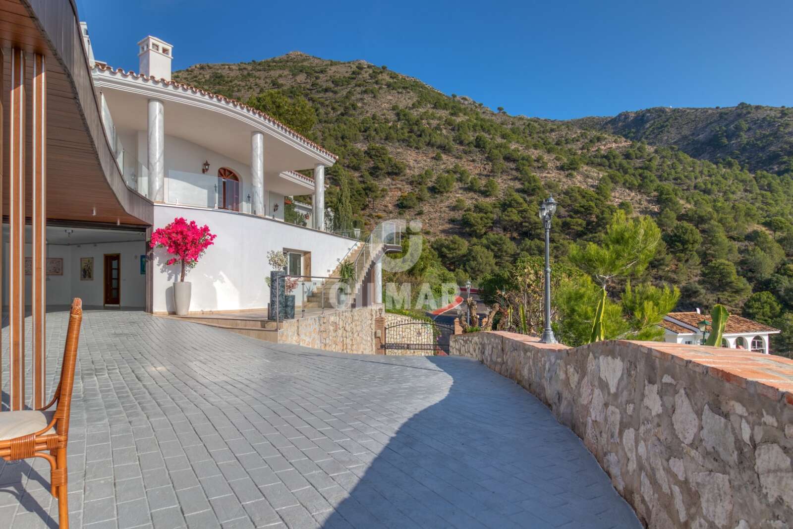 Property slider Gilmar