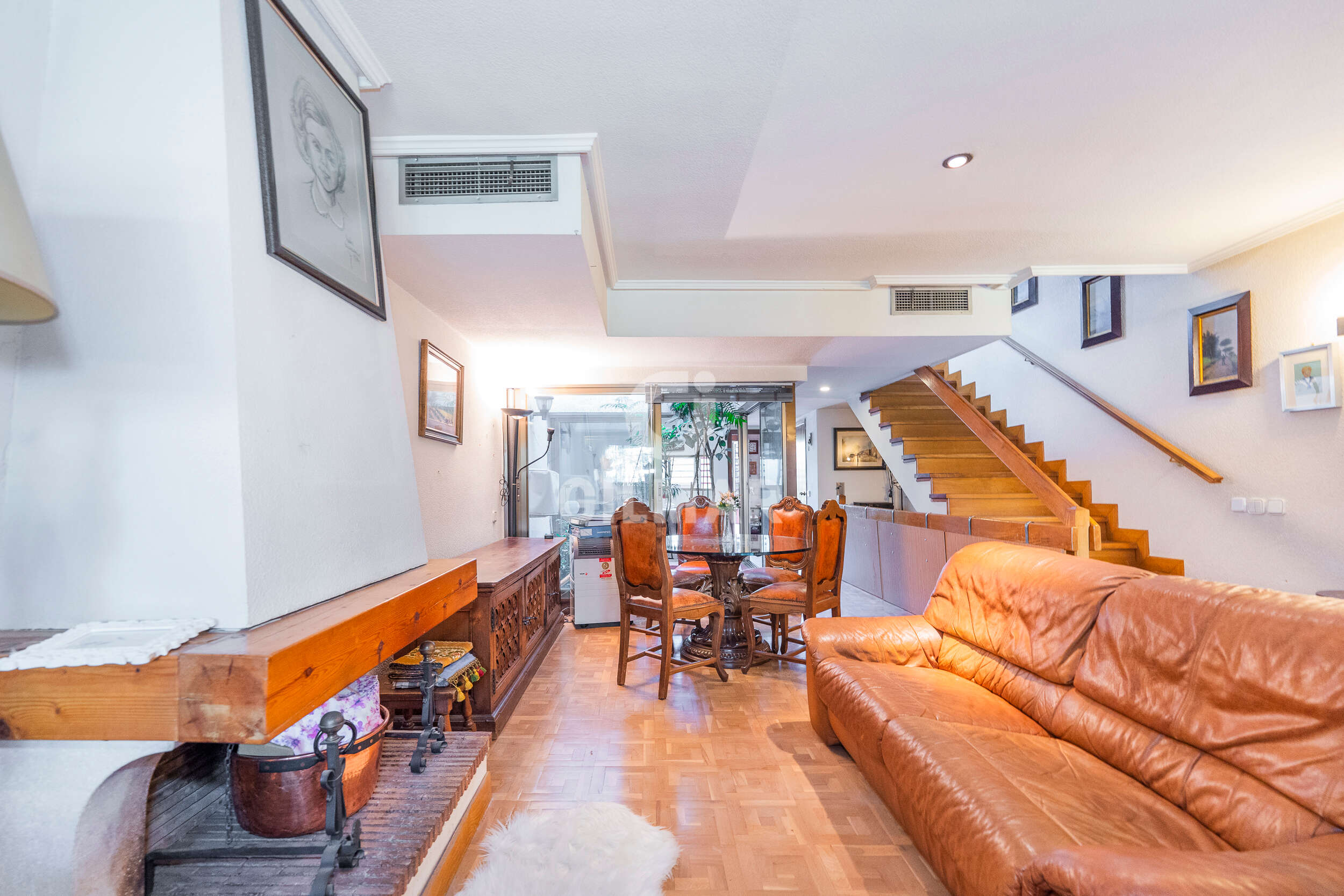 Photo of Townhouse