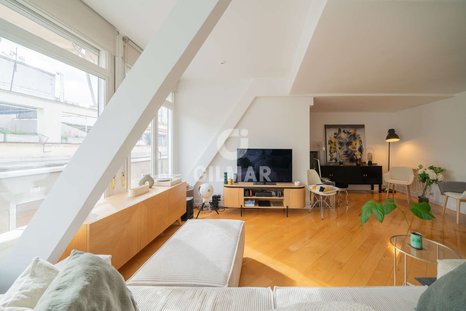 Property slider Gilmar