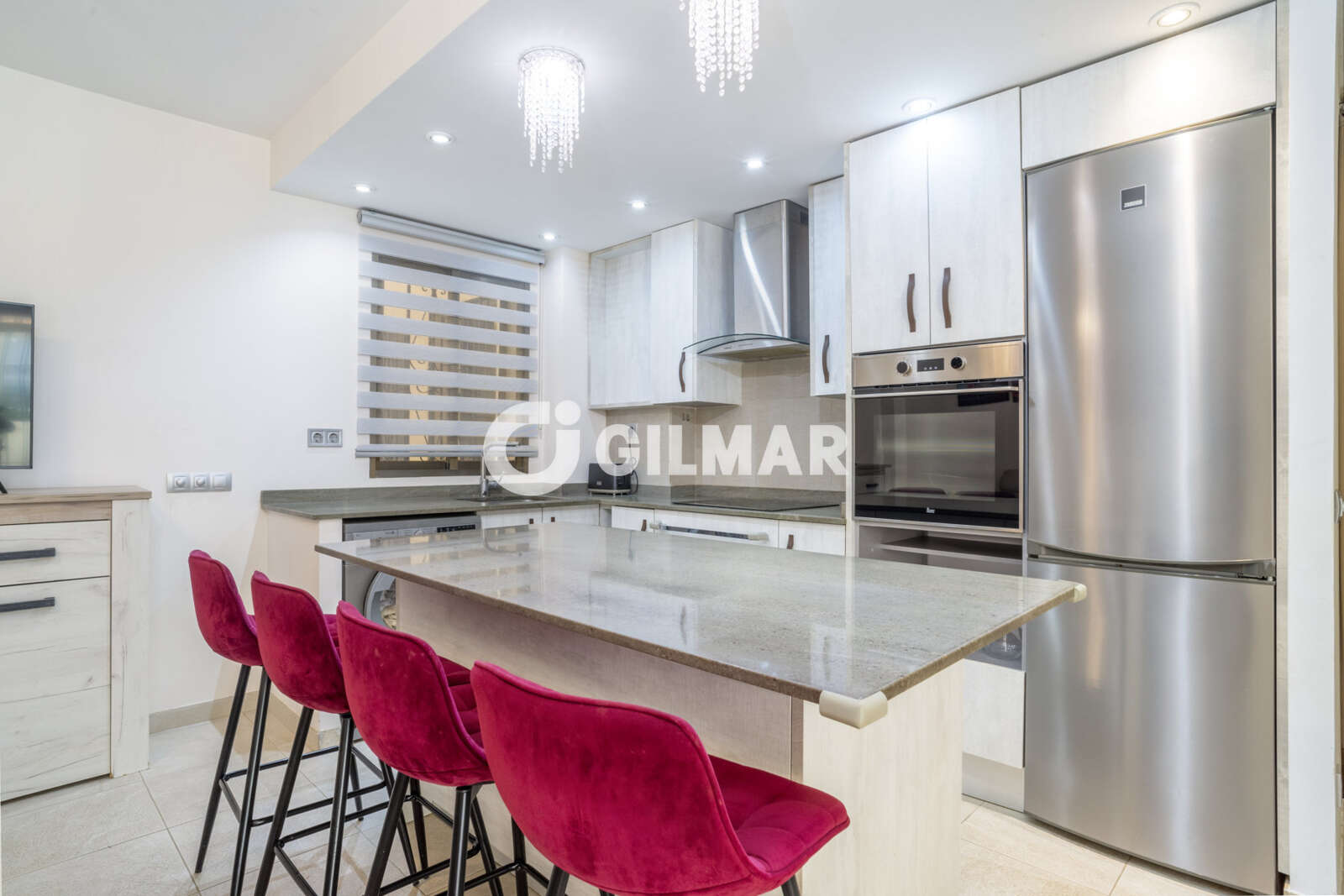 Property slider Gilmar