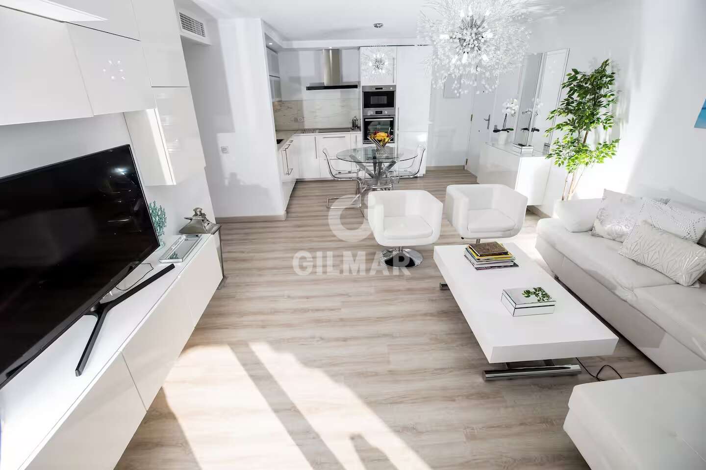 Property slider Gilmar