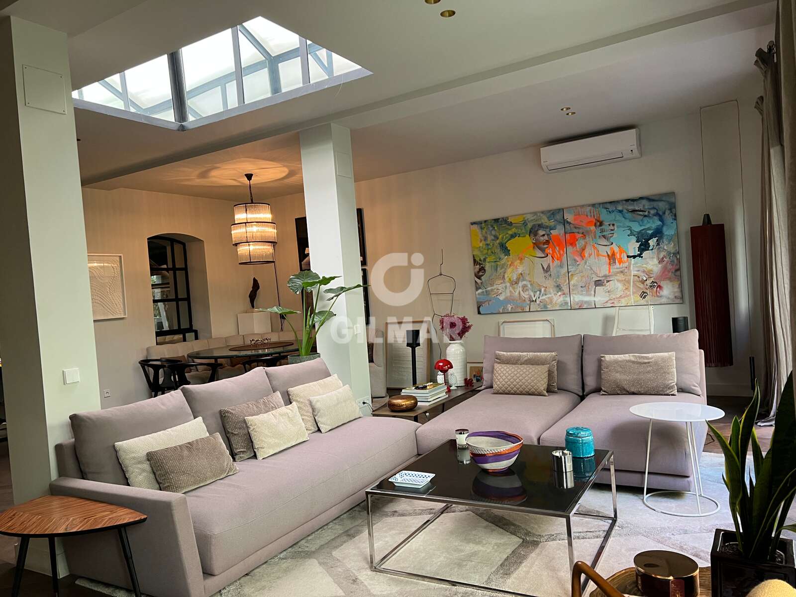 Property slider Gilmar