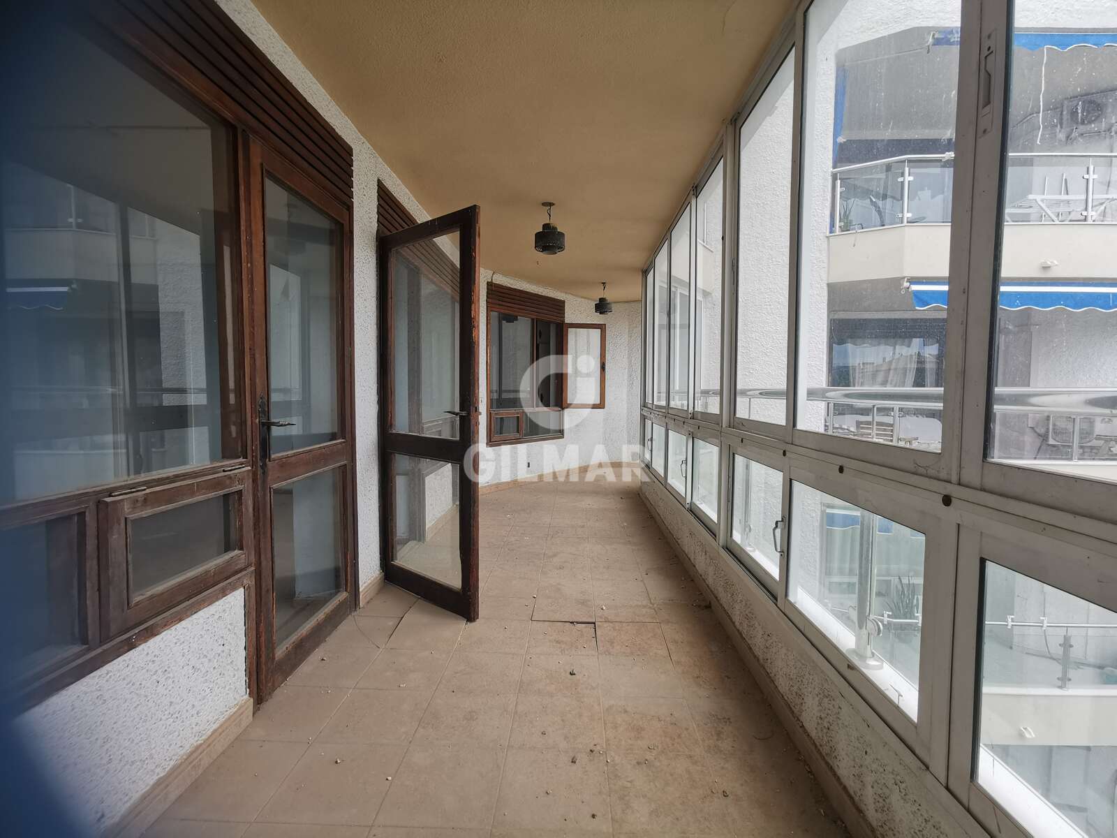 Property slider Gilmar