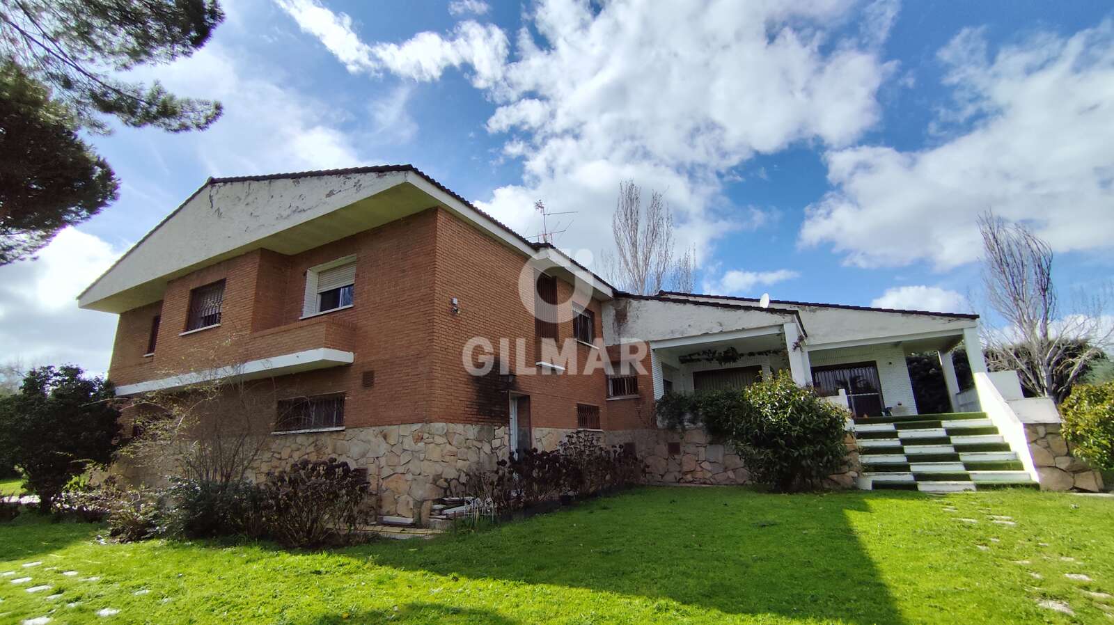 Property slider Gilmar