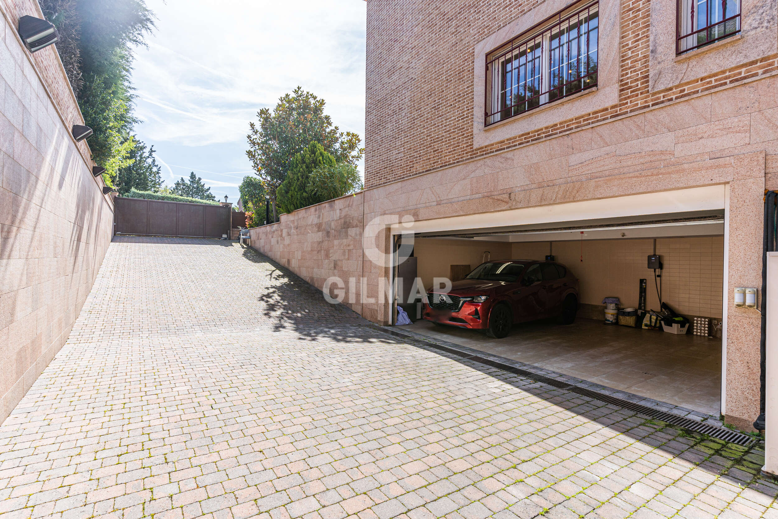 Photo of Villa