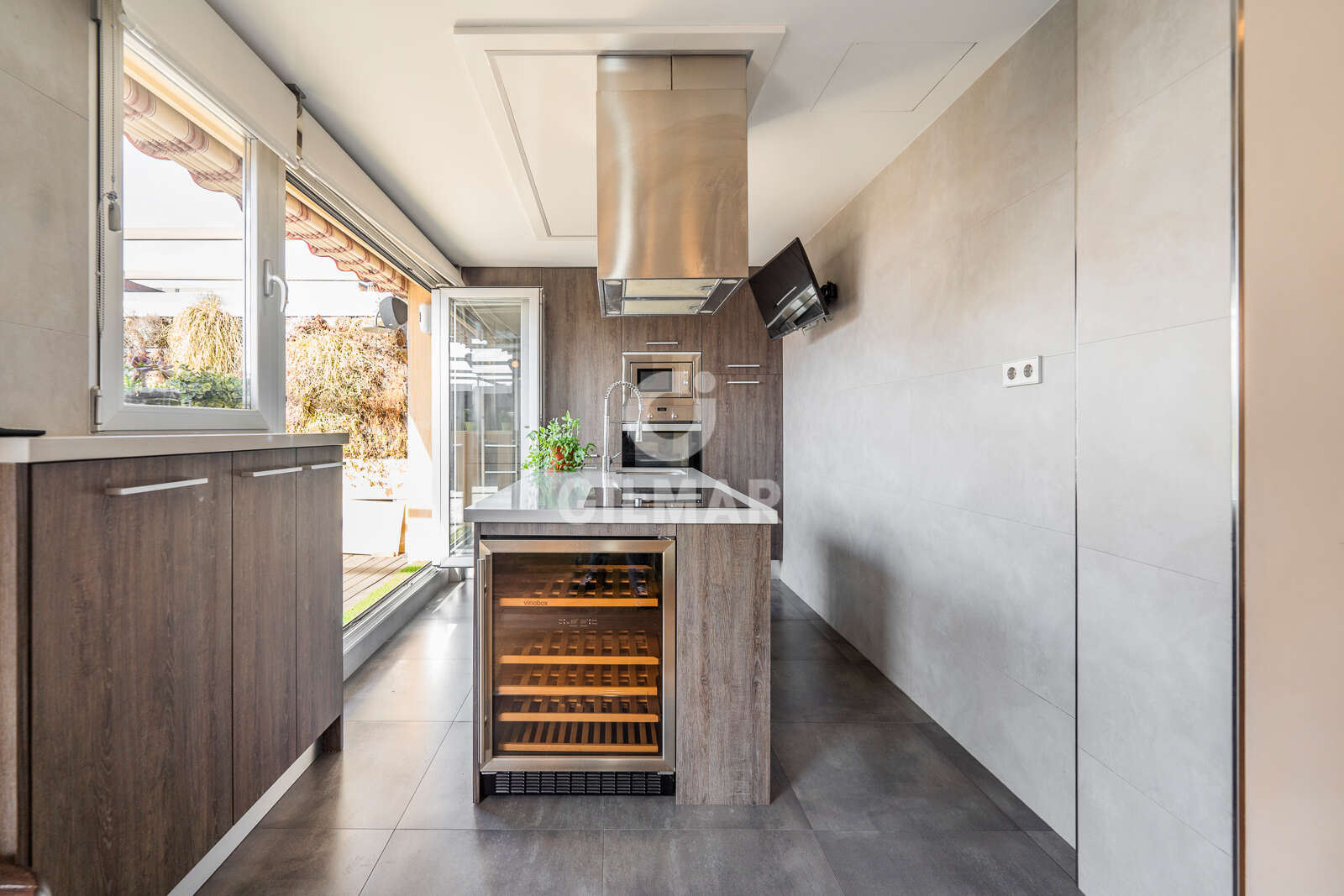 Property slider Gilmar