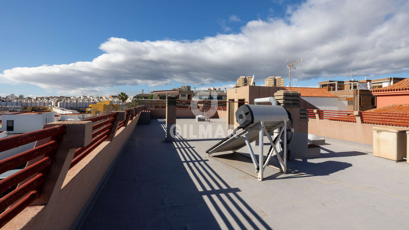 Property slider Gilmar