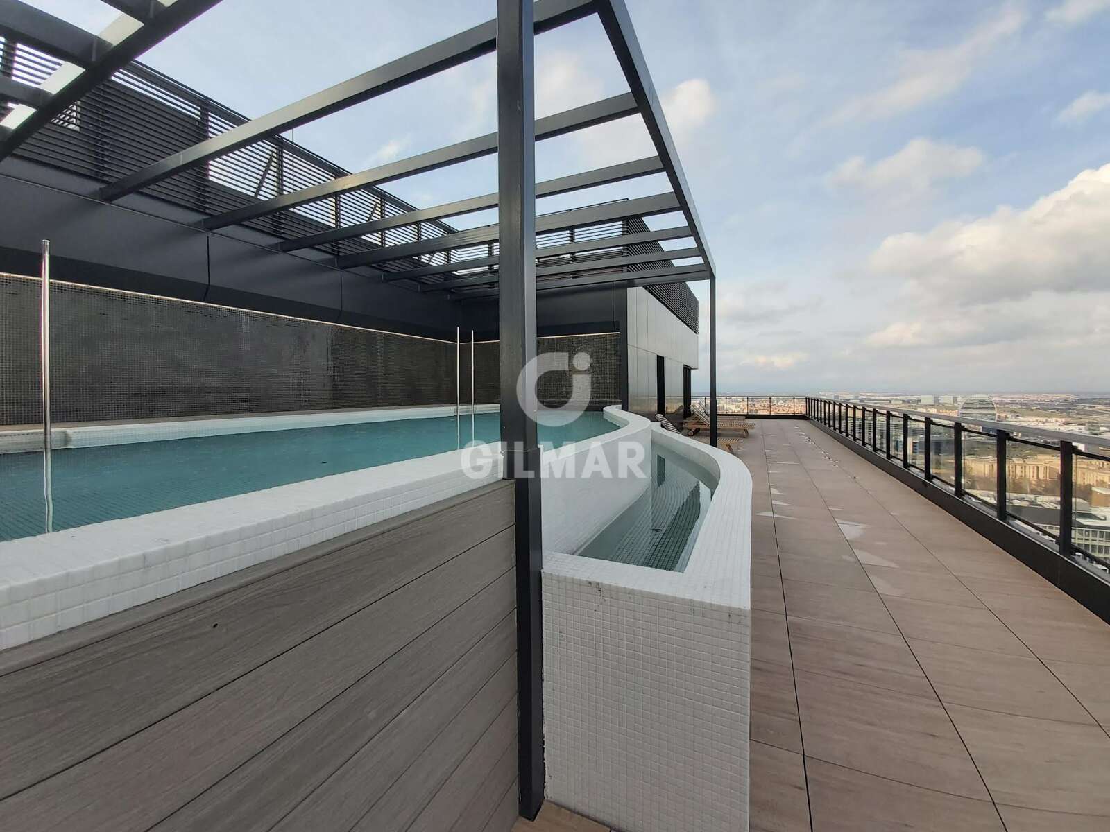 Property slider Gilmar