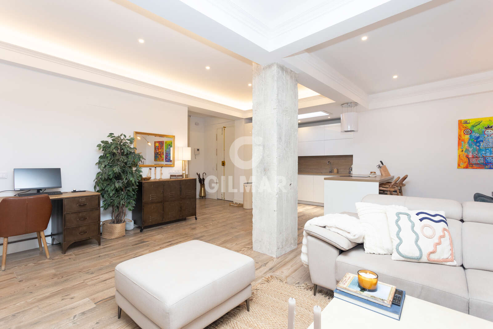 Property slider Gilmar
