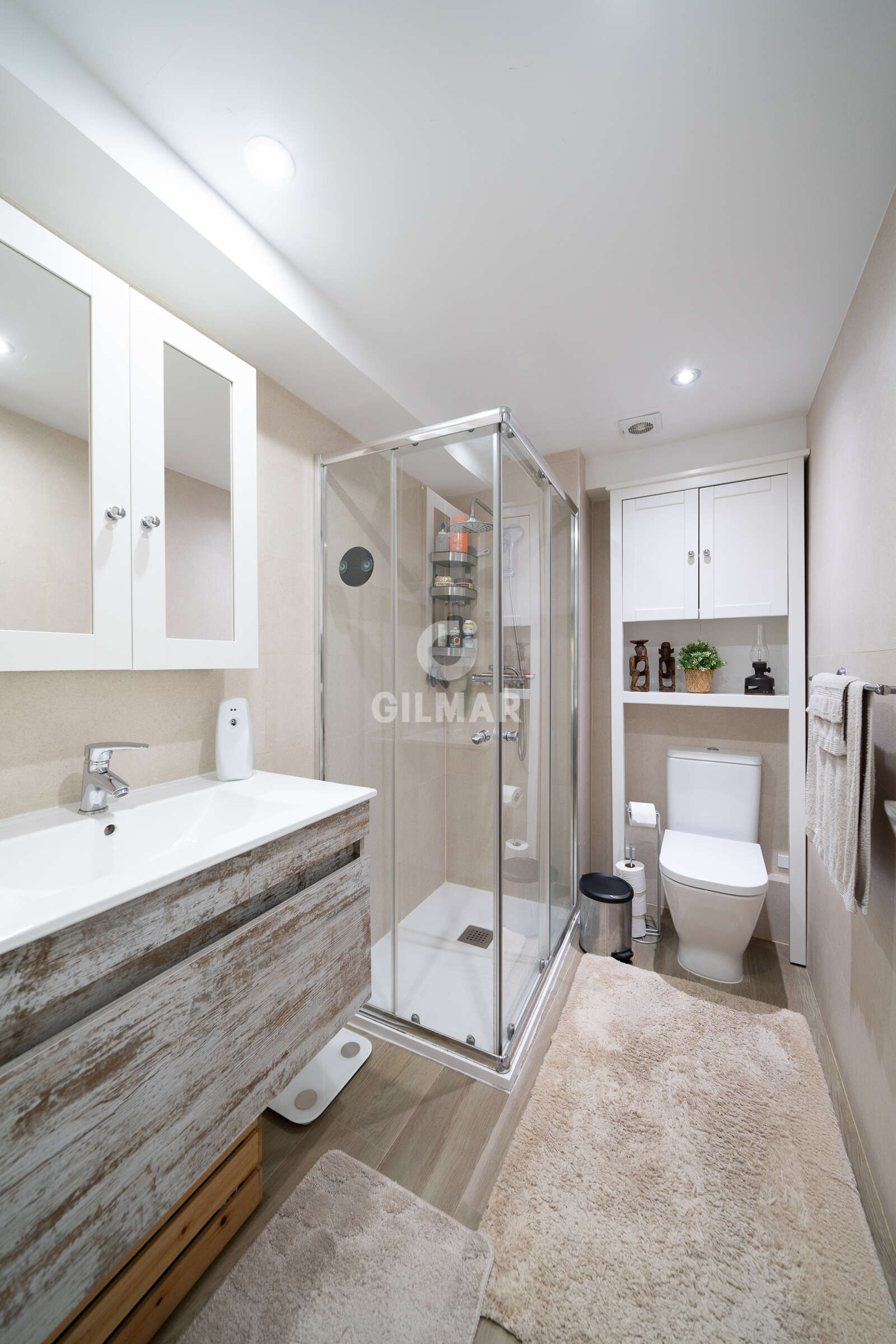 Property slider Gilmar