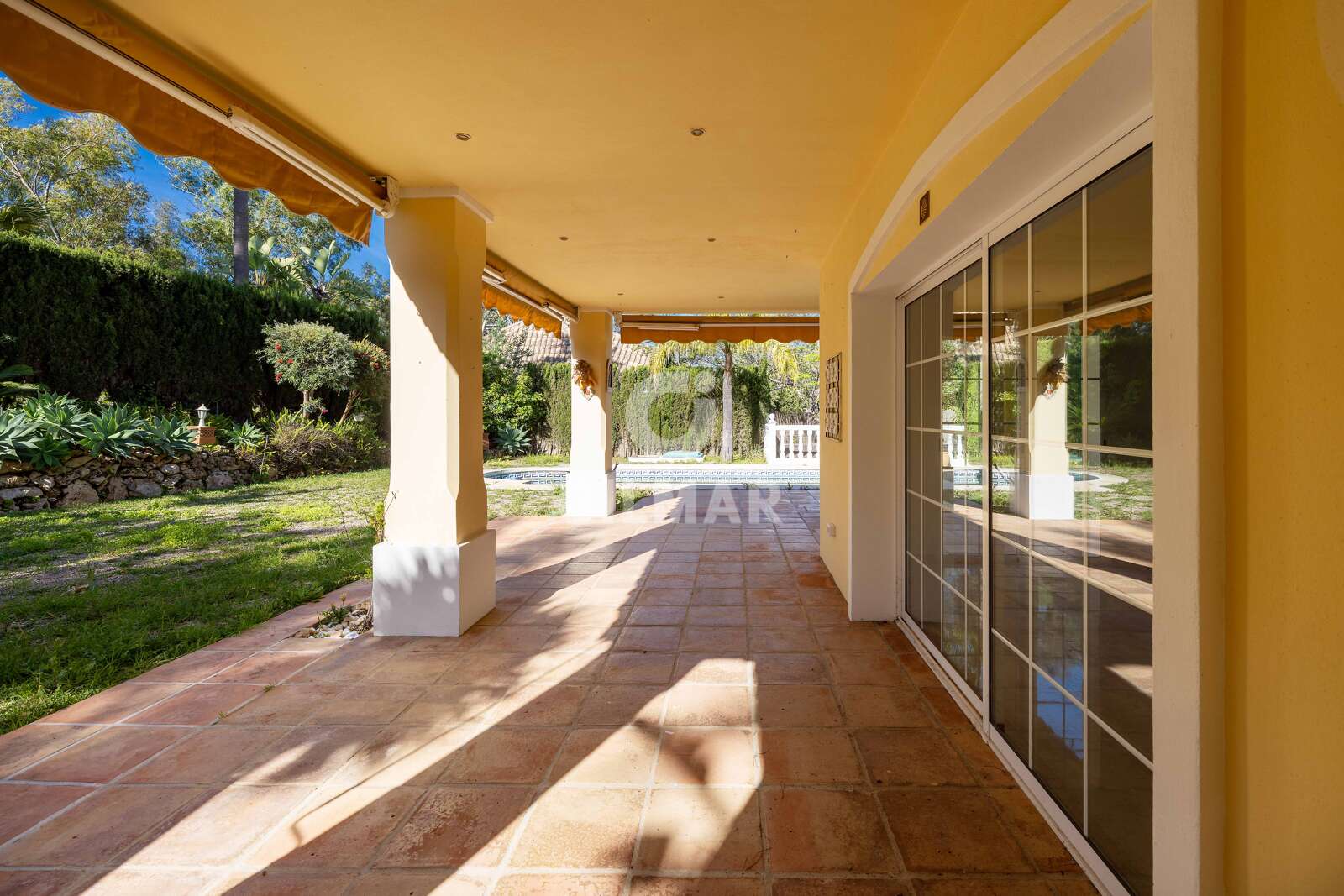 Property slider Gilmar