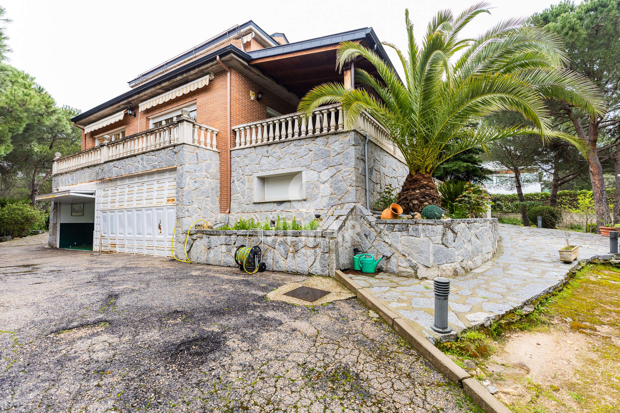 properties images