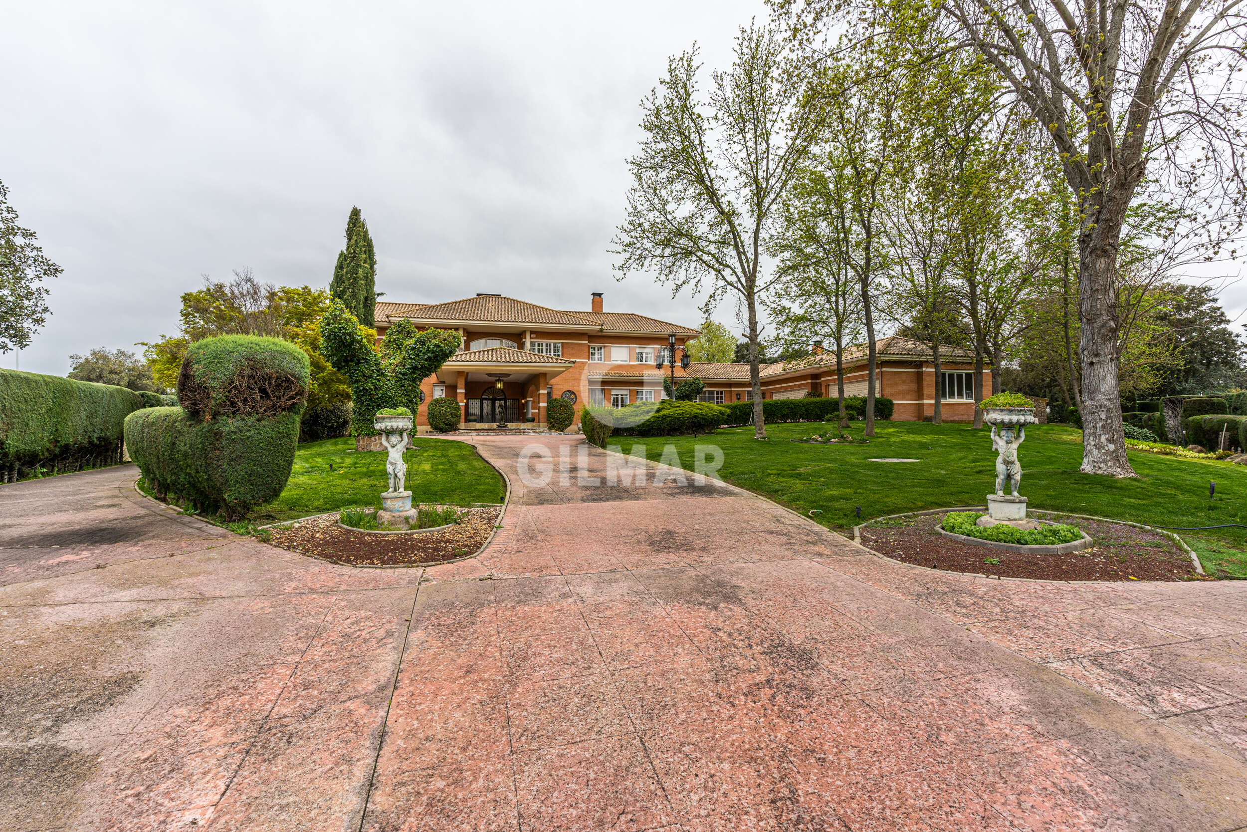 properties images