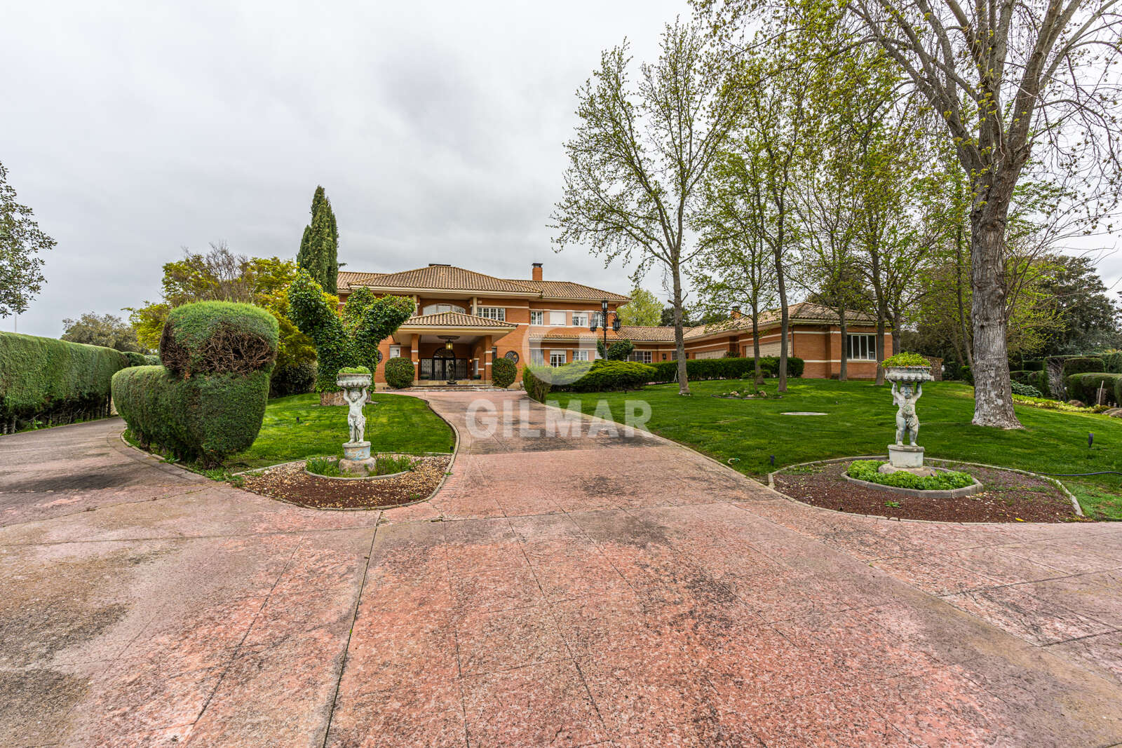 Property slider Gilmar